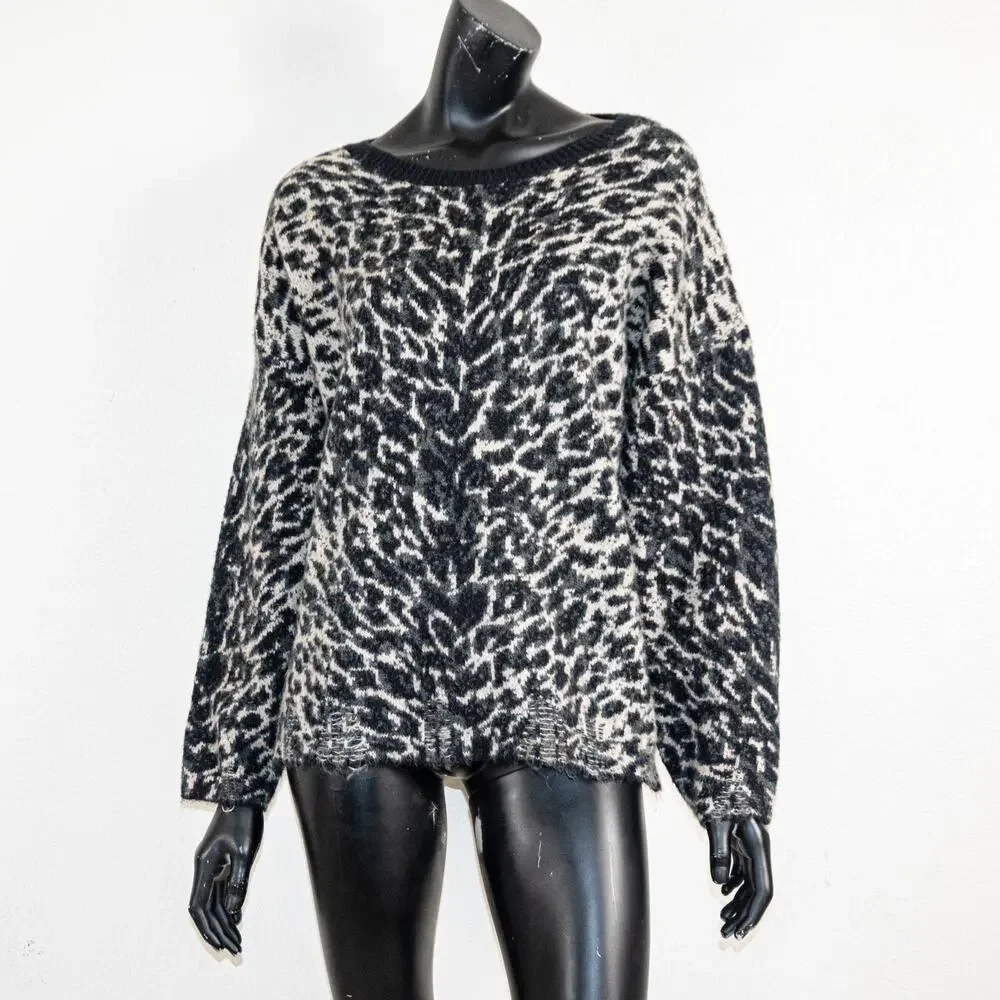 Other UK Rock n Roll Clothing Leopard Crew Sweater distressed sz M